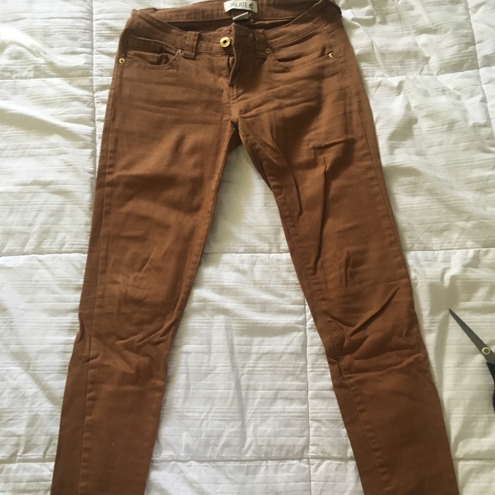 Brown skinny jeans